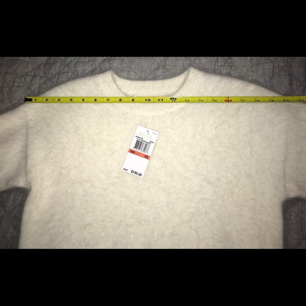 🌷NWT Michael Kors short sleeve sweater🌷 - Picture 6 of 15